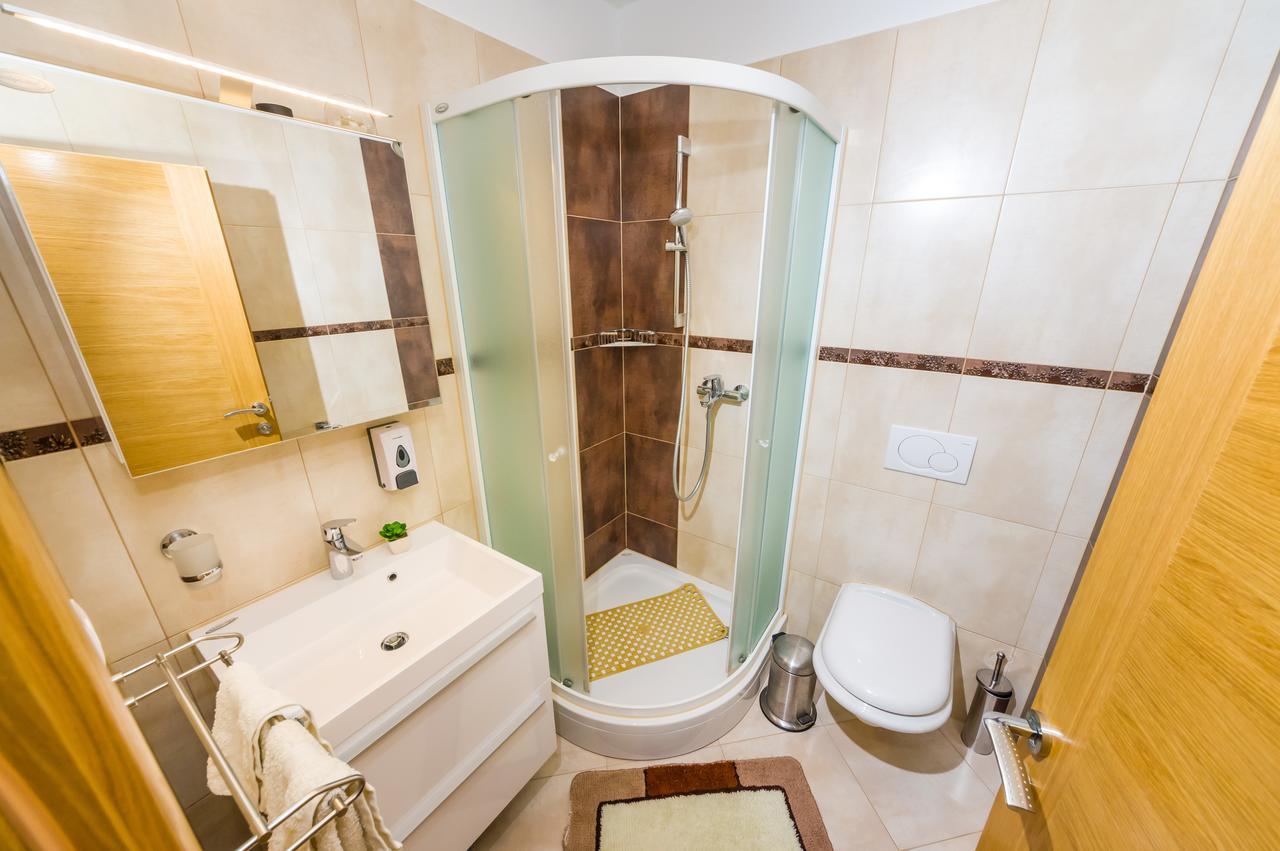 Orkula Apartmán Maslenica